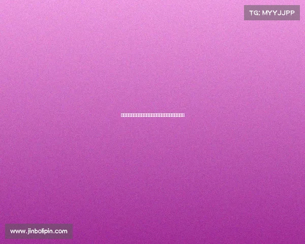 机车赛事惊魂时刻高速失控酿悲剧骑手安危牵动观众心弦